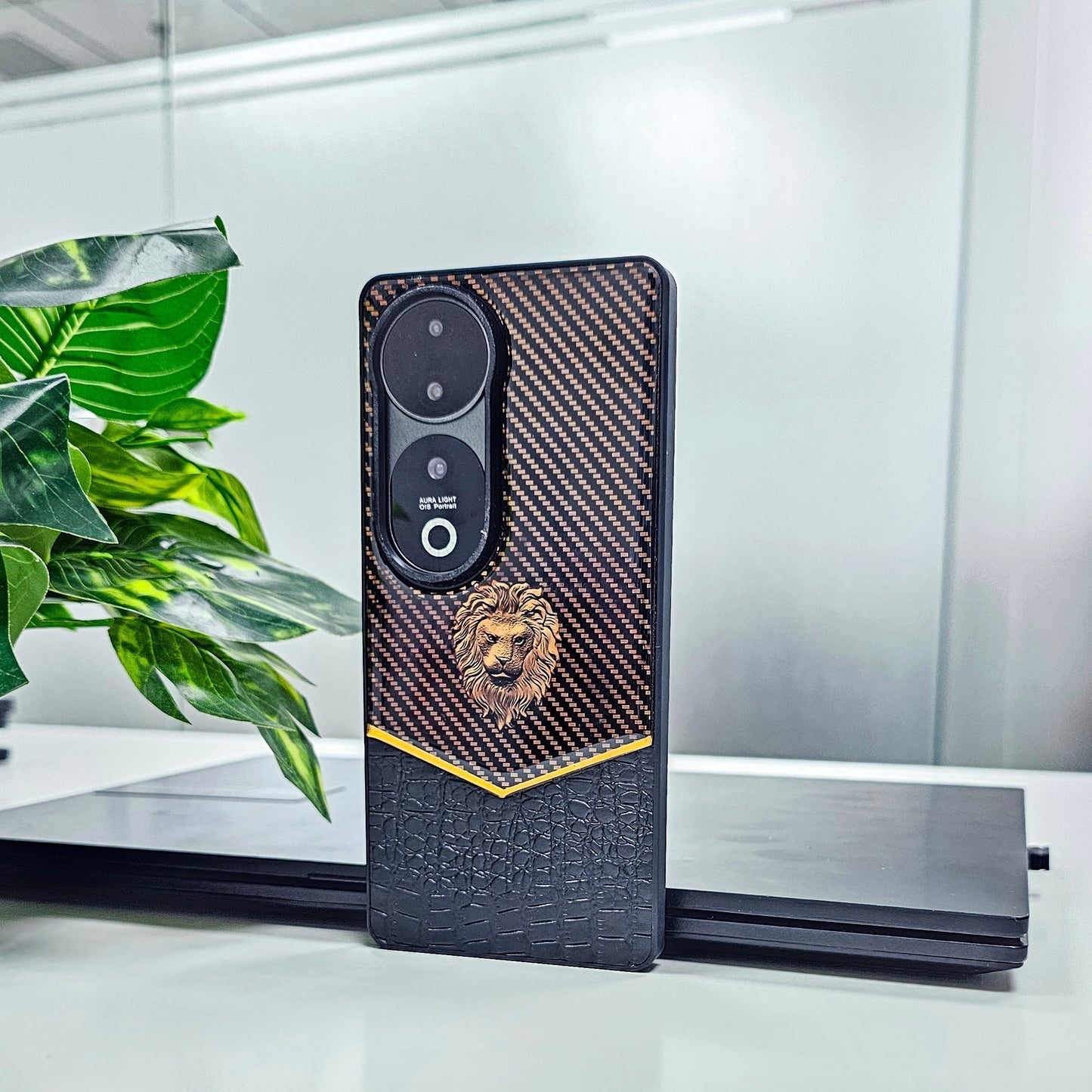 Vivo V40 5G Luxury Lion Pattern Leather And Liquid Silicone Case