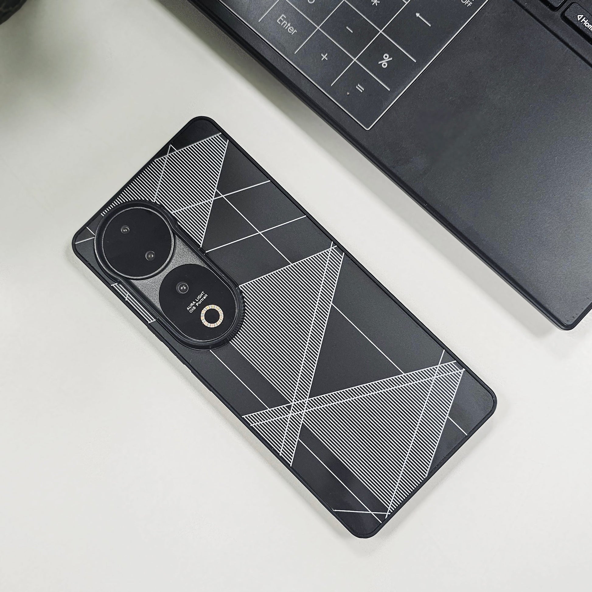 Black Vivo V40 5G cover